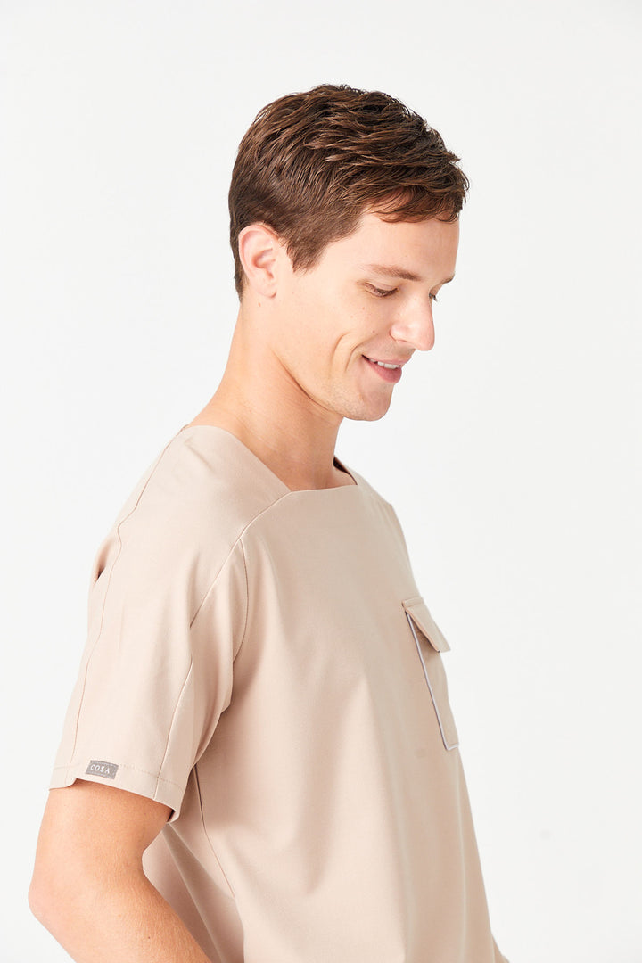 02 Erkek Kare Yaka Scrub Üst - Bej