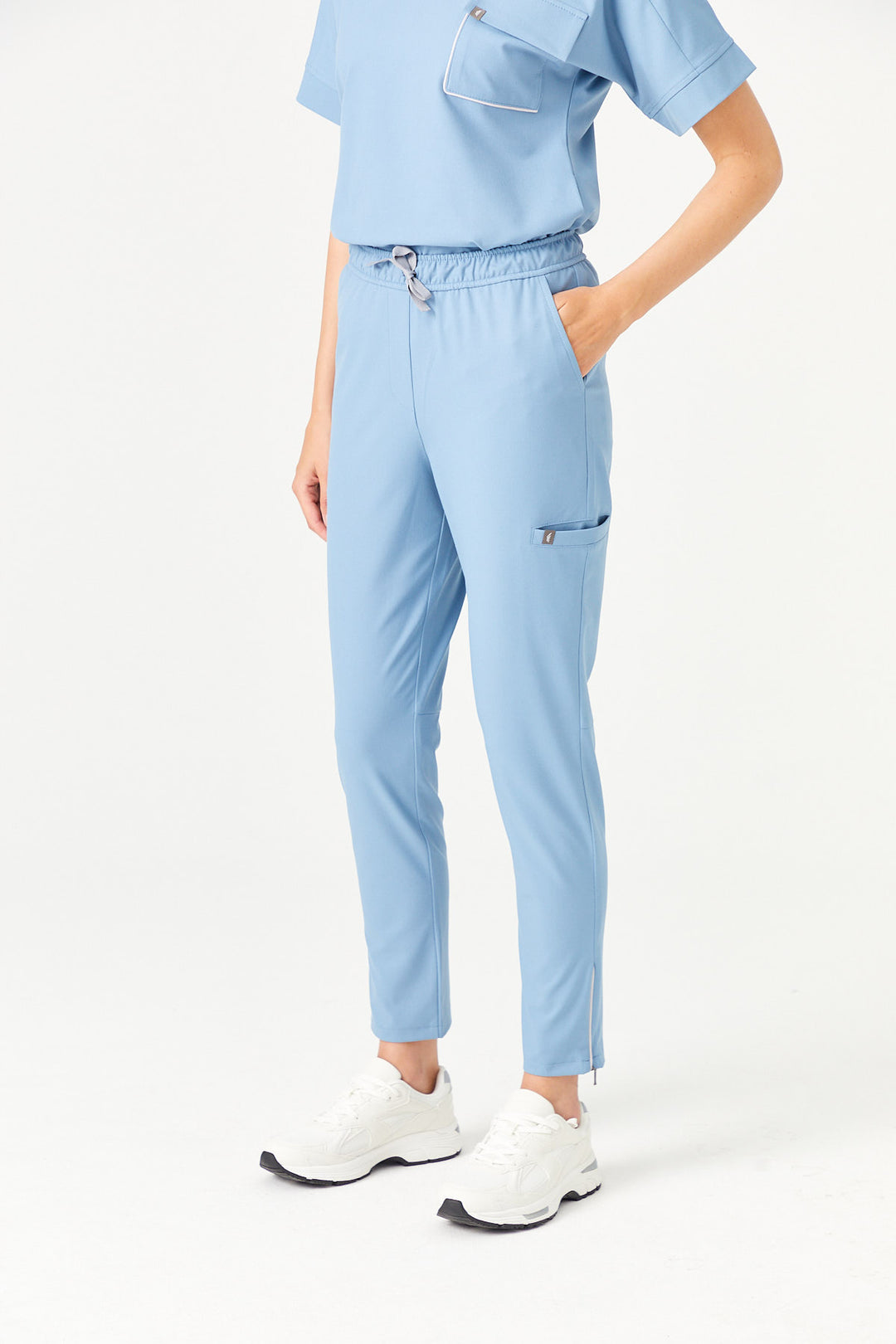 02 Kadın Fermuarlı Paça Scrub Alt -Kozmik Mavi