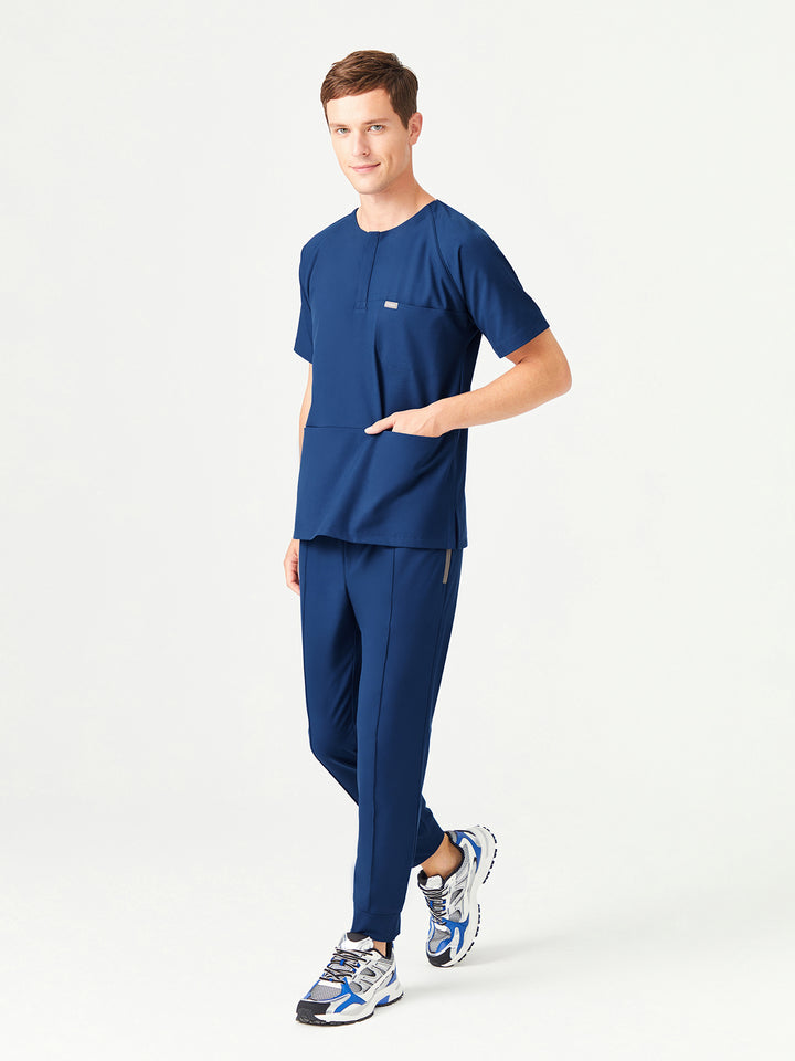 01 Erkek Sıfır Yaka Patlı Scrub Üst - Gece Mavi