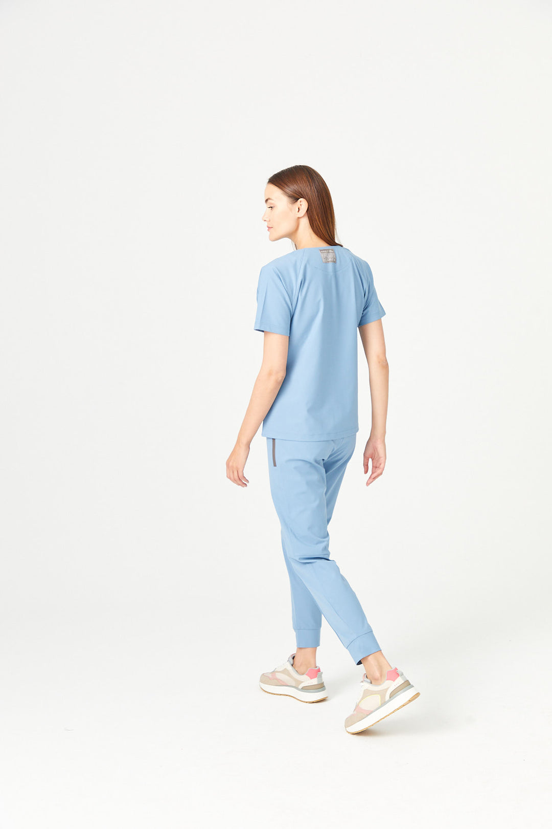 01 Kadın Sıfır Yaka Patlı Scrub Üst - Kozmik Mavi